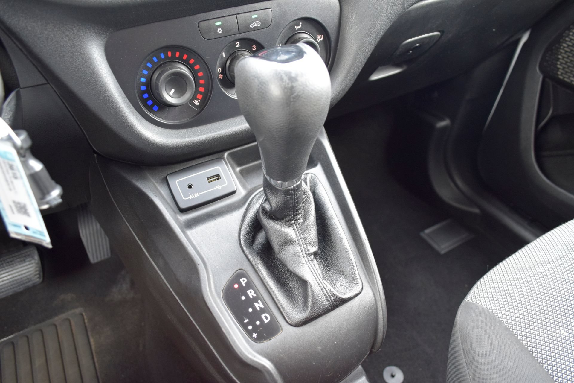 Used 2019 RAM ProMaster City Tradesman FWD image 10