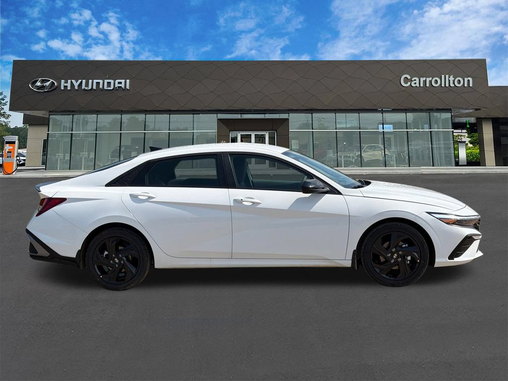 New 2026 Hyundai Elantra Sport FWD image 5