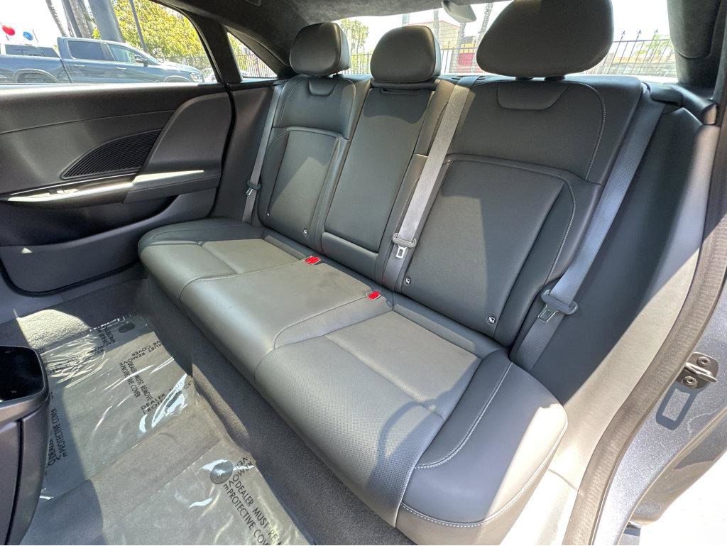 Used 2024 Lucid Air Touring AWD/4WD image 9