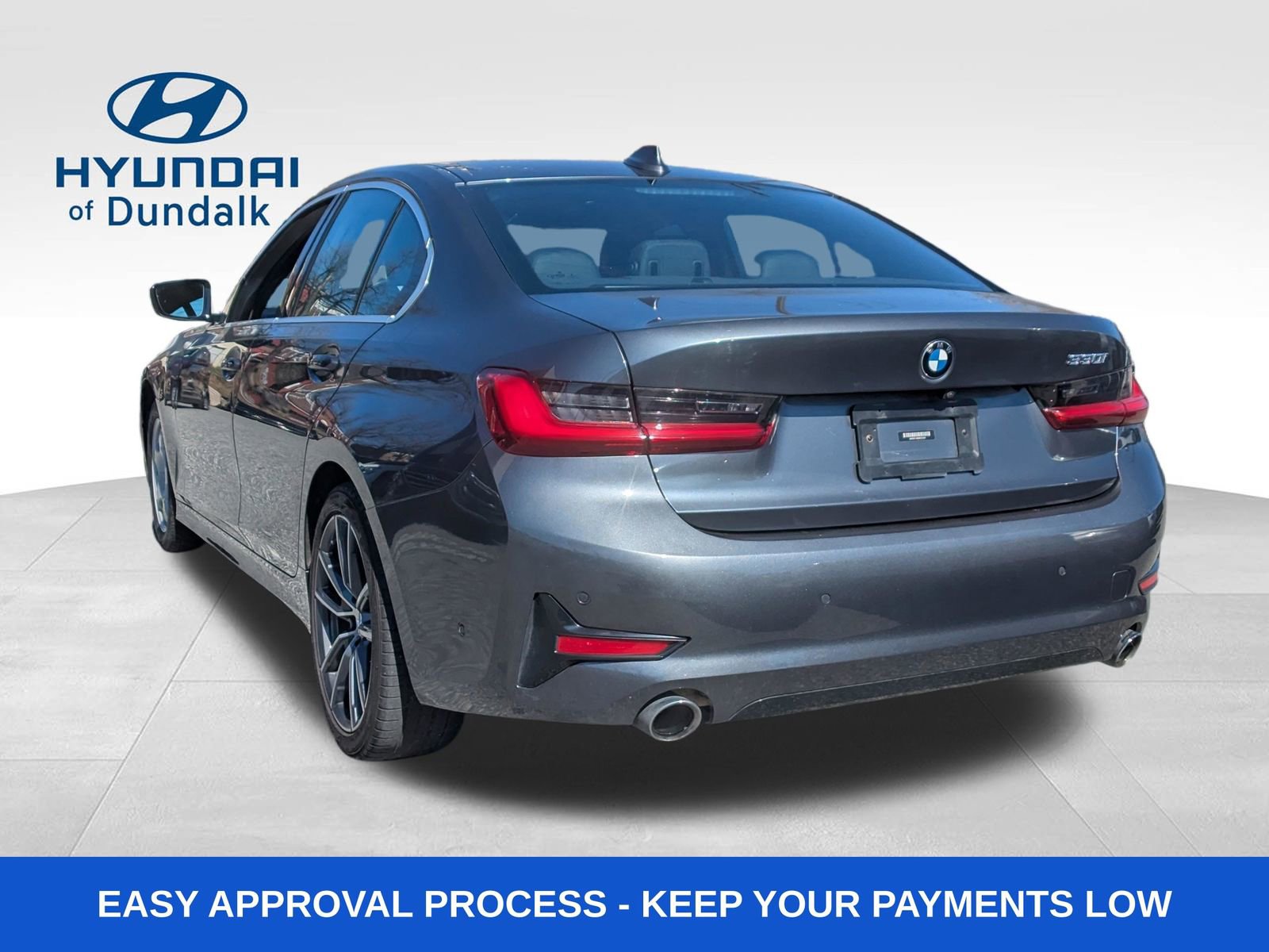 Used 2021 BMW 330i Sedan w/ Convenience Package image 2
