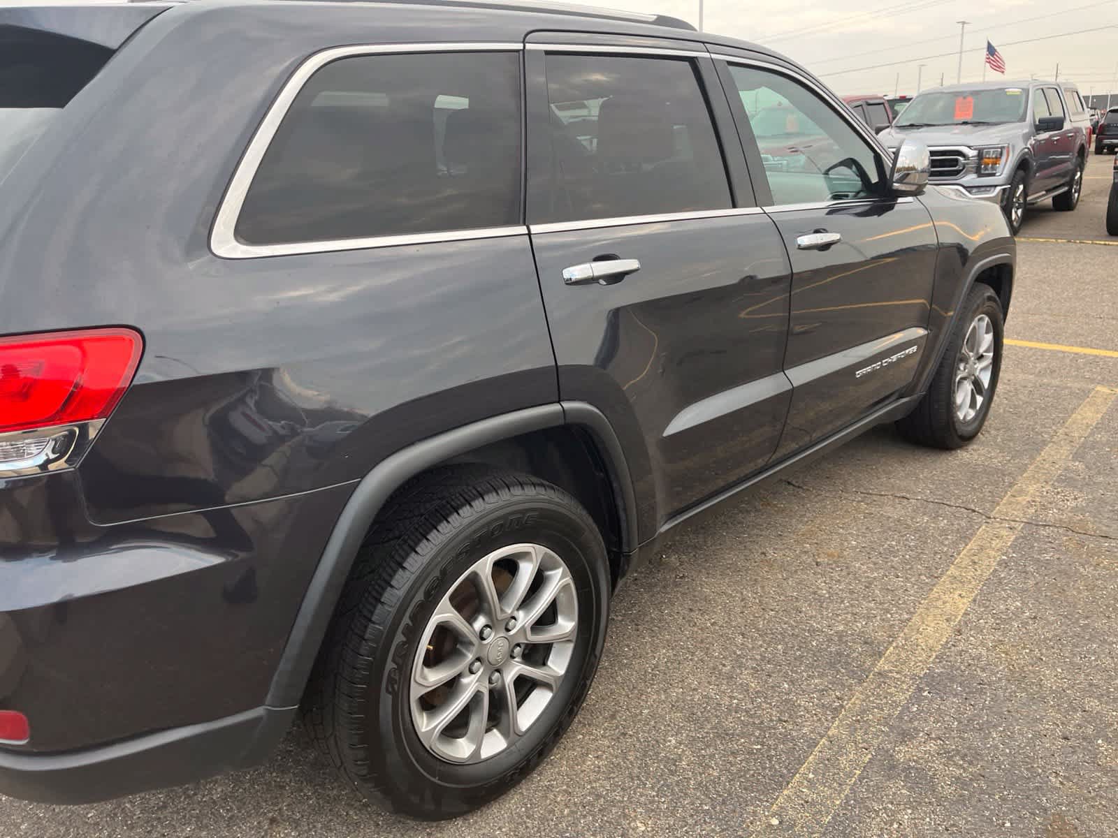 Used 2015 Jeep Grand Cherokee Limited AWD/4WD image 16
