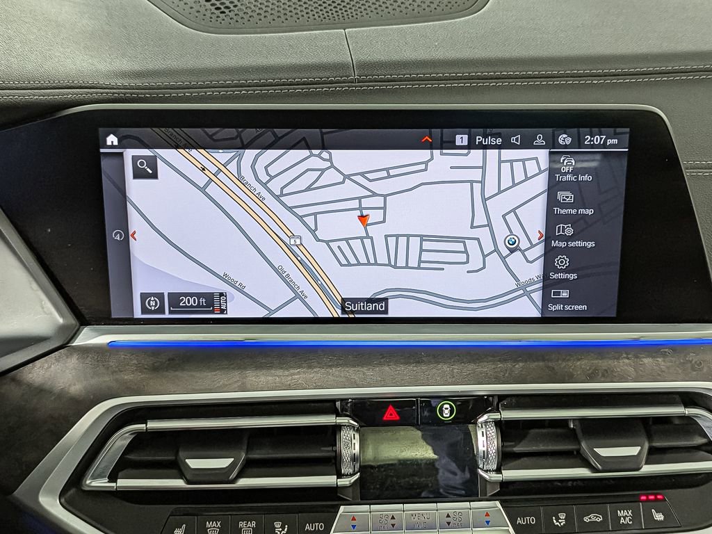 Used 2022 BMW X7 xDrive40i w/ Executive Package image 21