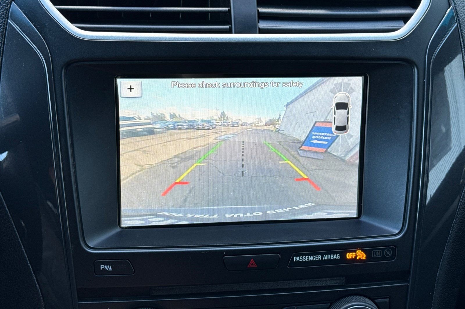 Certified 2017 Ford Explorer XLT w/ Equipment Group 202A image 21