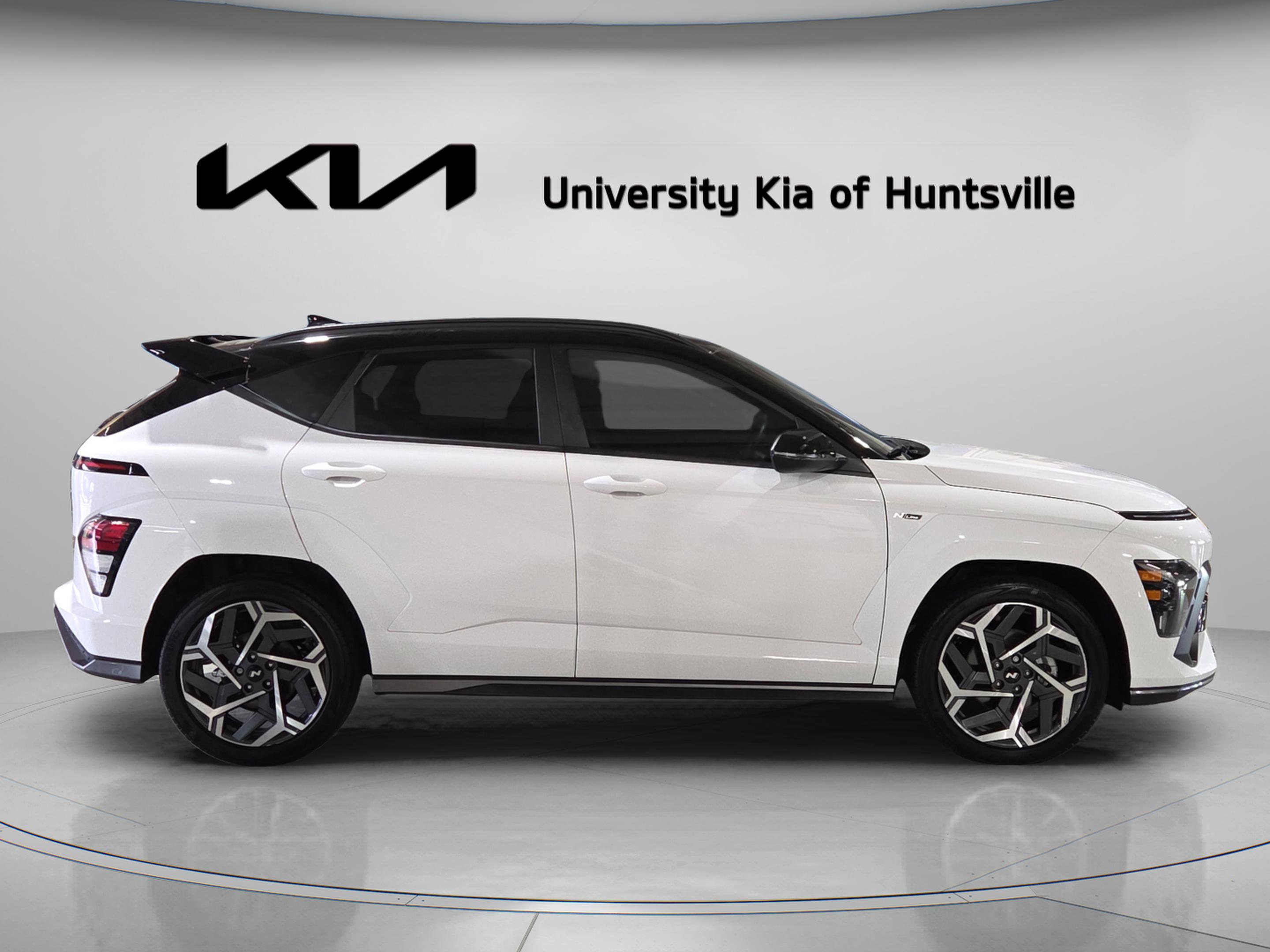 Used 2024 Hyundai Kona N Line image 2