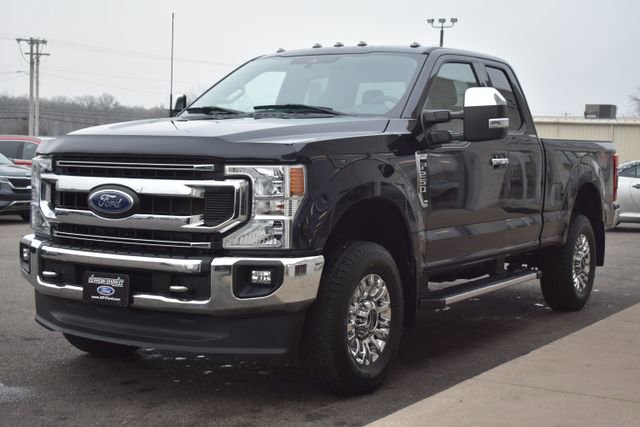 Used 2022 Ford F250 XLT w/ XLT Premium Package image 9