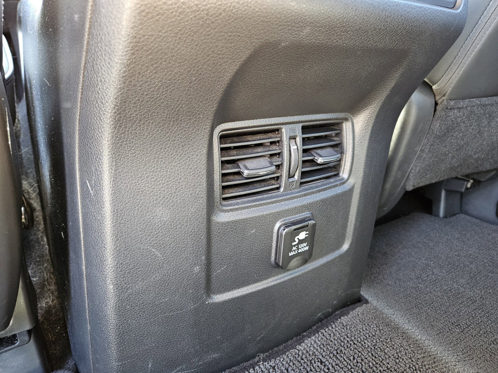 Used 2018 Nissan Titan PRO-4X image 28