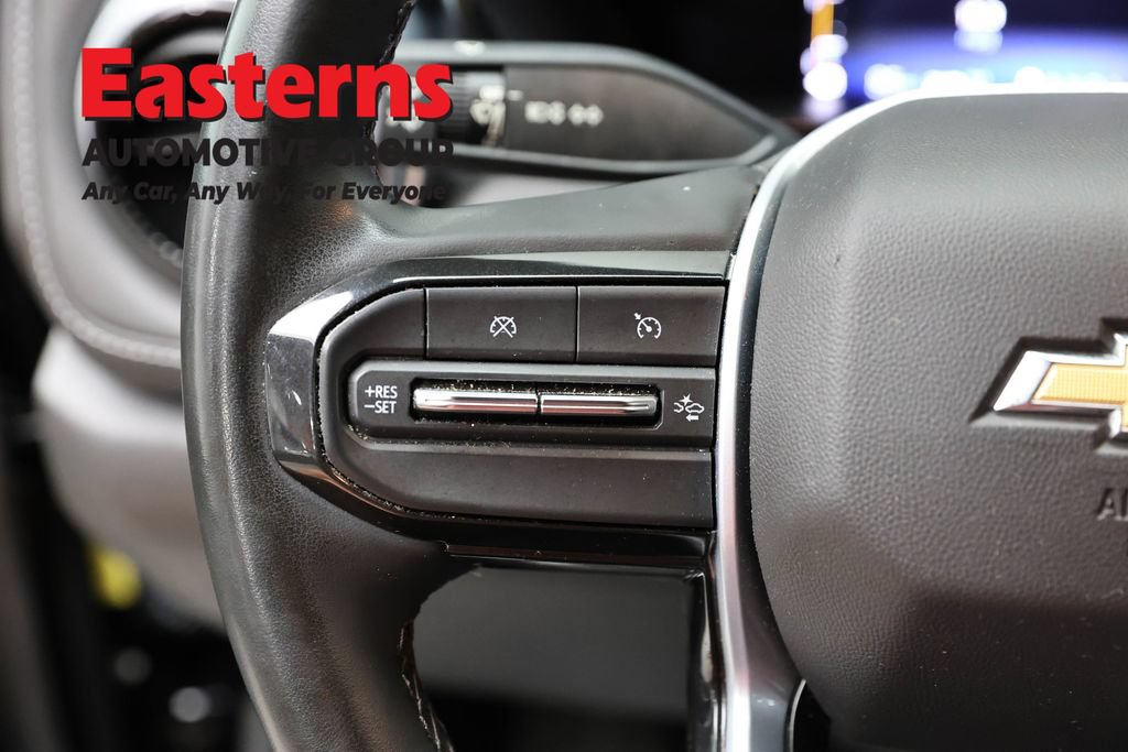 Used 2023 Chevrolet Colorado LT w/ LT Convenience Package AWD/4WD image 15