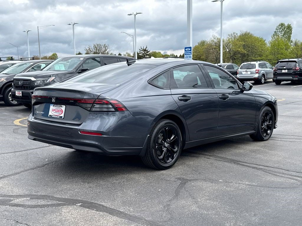 Certified 2025 Honda Accord SE image 11