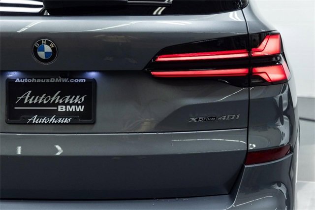 New 2026 BMW X5 xDrive40i w/ M Sport Package image 11