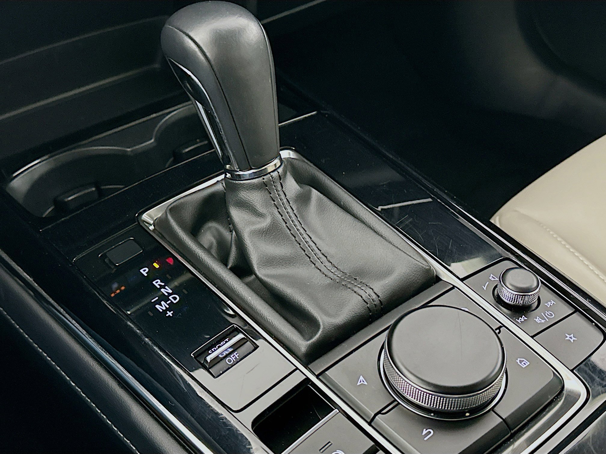 Used 2025 MAZDA CX-30 AWD 2.5 S w/ Preferred Package image 25