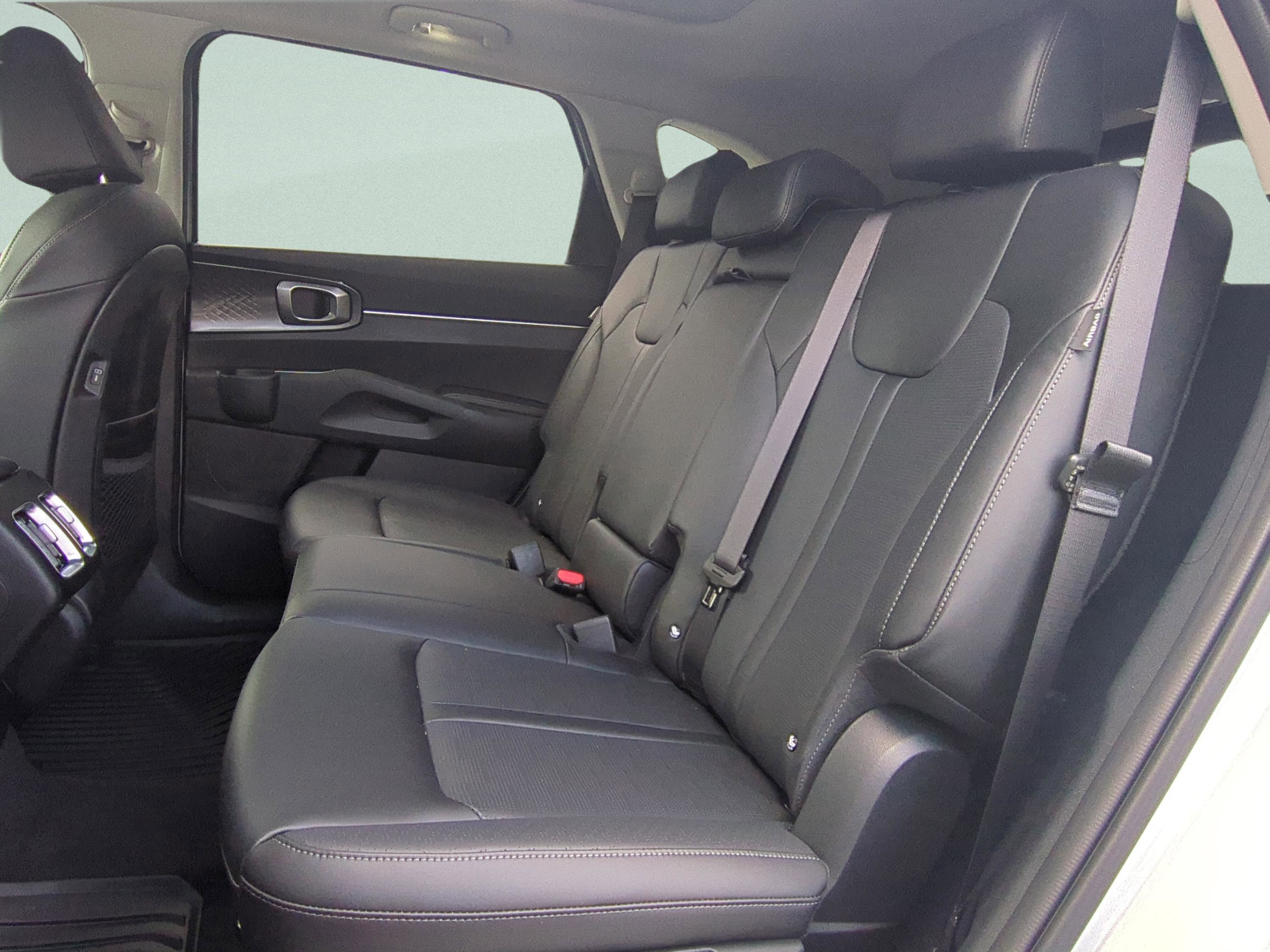 New 2026 Kia Sorento S w/ S Panoramic Sunroof Package image 22