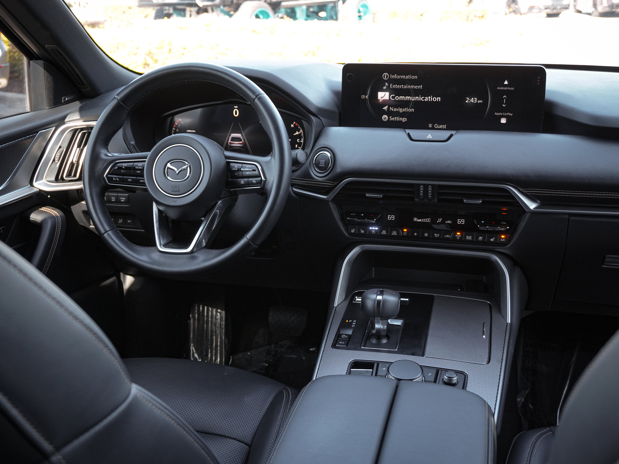 Certified 2025 MAZDA CX-70 3.3 Turbo S w/ Premium Package image 29