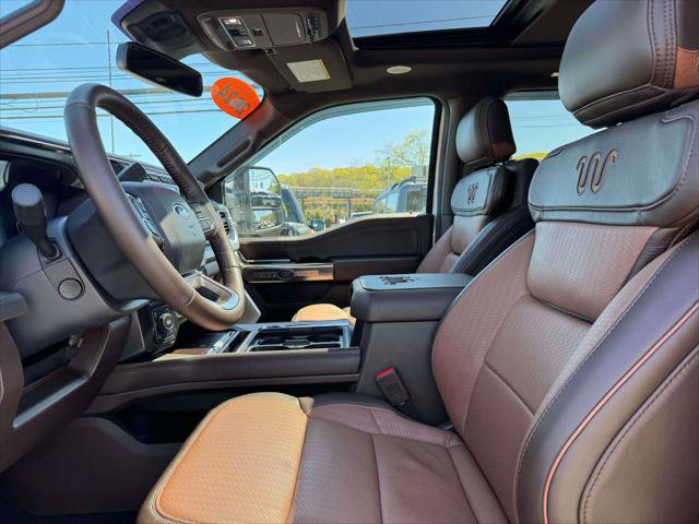 Used 2024 Ford F350 King Ranch w/ FX4 Off-Road Package AWD/4WD image 16