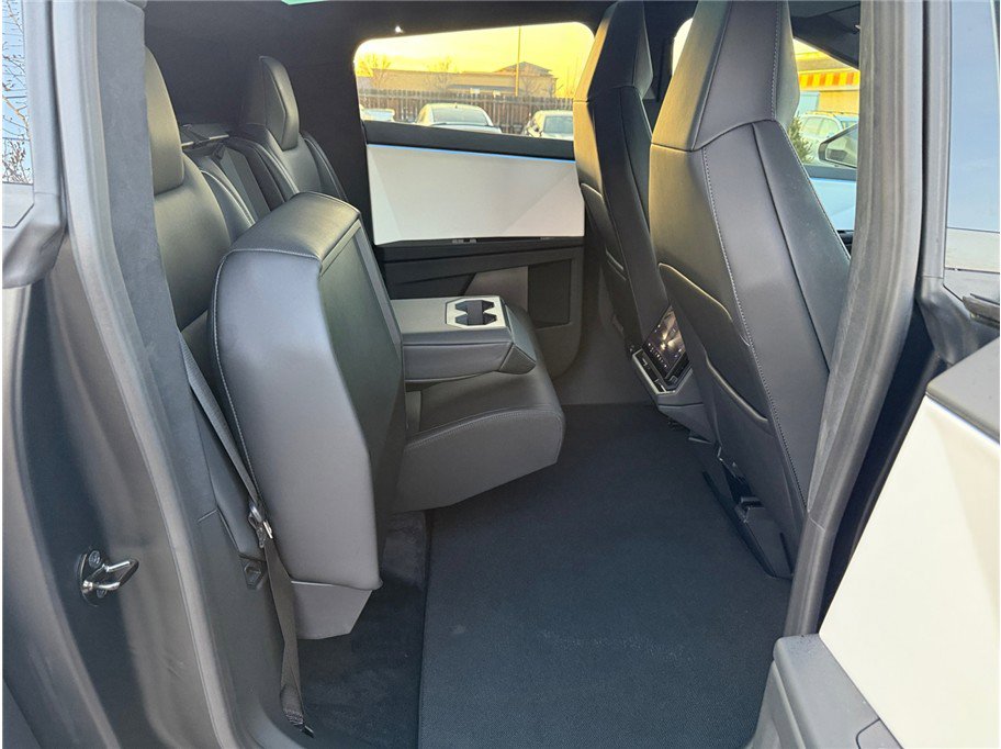 Used 2024 Tesla Cybertruck Cyberbeast image 38