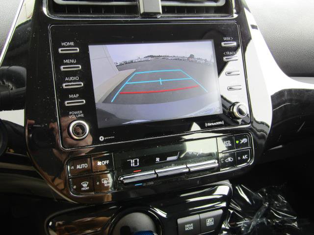 Used 2021 Toyota Prius XLE image 22