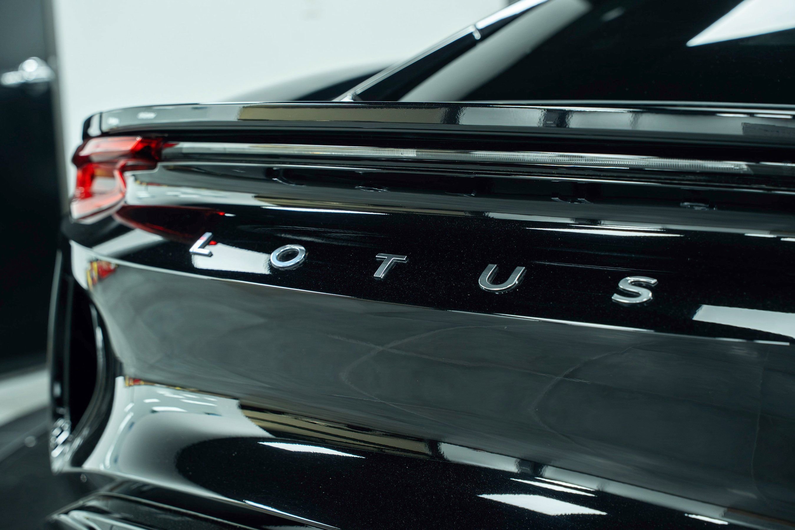 New 2025 Lotus Emira image 39