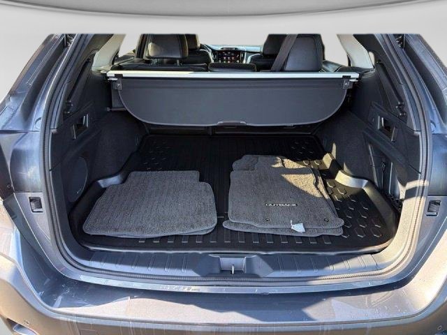 Used 2023 Subaru Outback Limited XT AWD/4WD image 19