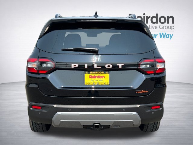 Certified 2026 Honda Pilot TrailSport image 6