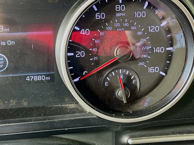 Used 2023 Kia Carnival LX image 13