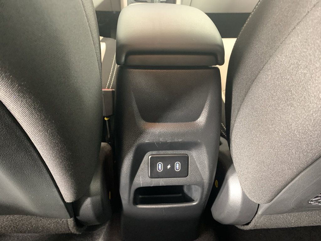 Used 2025 Hyundai Venue SEL FWD image 34