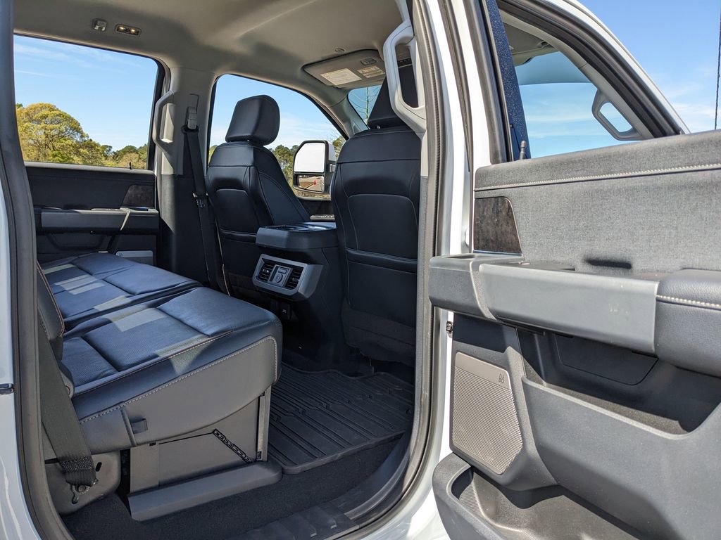 Used 2023 Ford F250 Lariat w/ FX4 Off-Road Package image 50