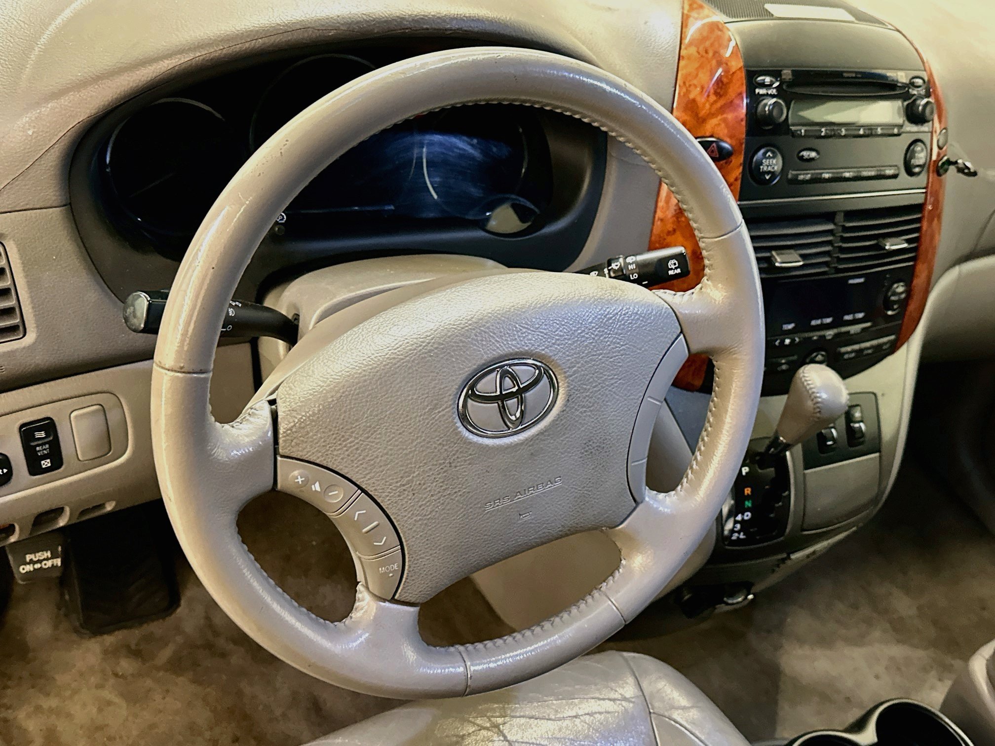 Used 2007 Toyota Sienna XLE FWD image 18