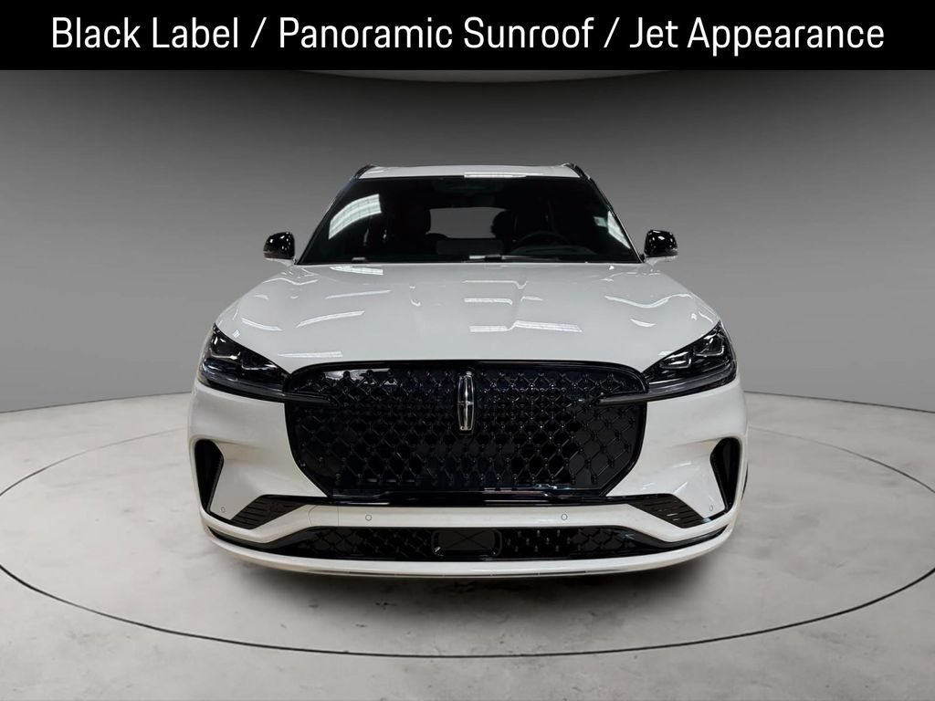 Certified 2025 Lincoln Aviator Black Label w/ Jet Appearance Package AWD/4WD image 2
