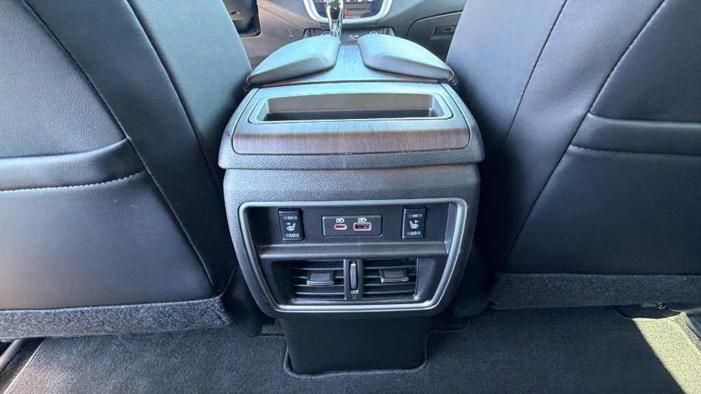 Used 2022 Nissan Murano Platinum w/ Cargo Package FWD image 25