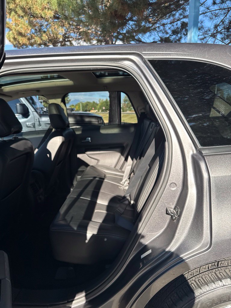 Used 2010 Ford Edge SEL AWD/4WD image 5