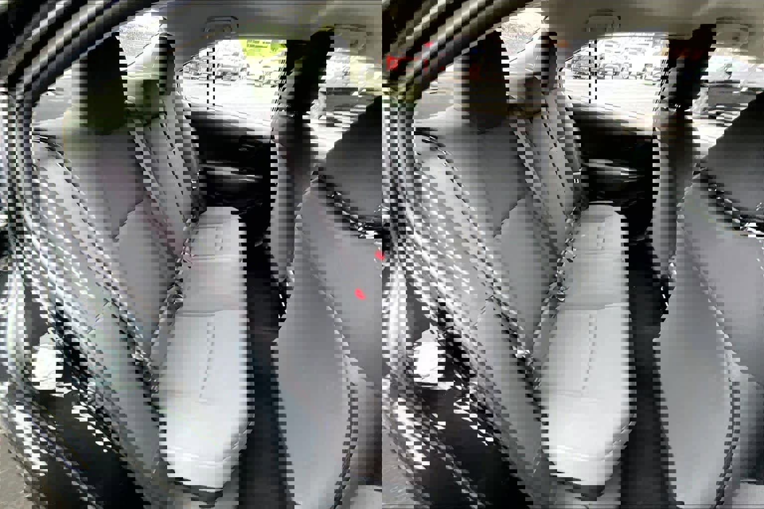 Used 2022 Toyota Corolla LE image 20