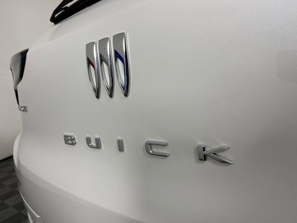 Certified 2024 Buick Encore GX Avenir w/ Avenir Technology Package image 12