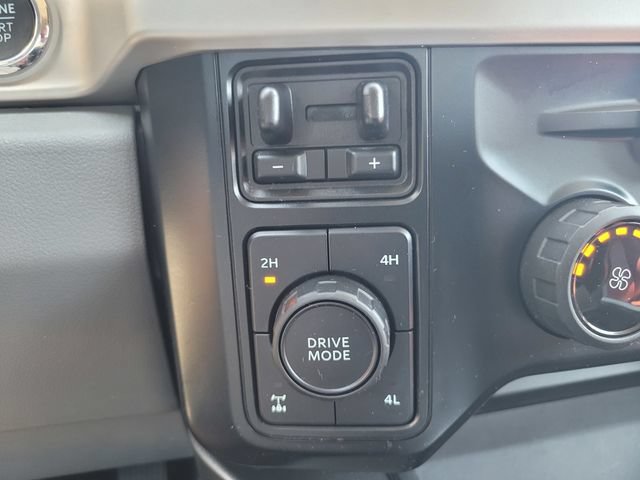 Certified 2023 Ford F350 XLT w/ Black Appearance Package AWD/4WD image 25