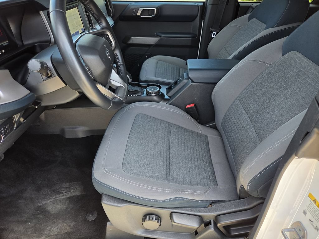 Used 2022 Ford Bronco Outer Banks AWD/4WD image 12