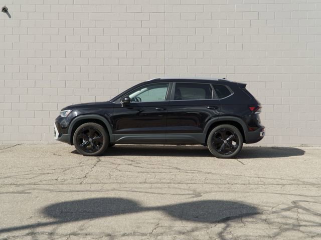 Used 2025 Volkswagen Taos SEL w/ Black Wheel Plus Package video 2