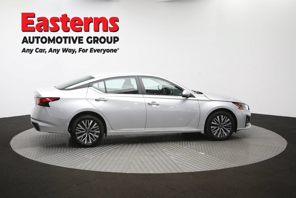 Used 2023 Nissan Altima 2.5 SV AWD/4WD image 43