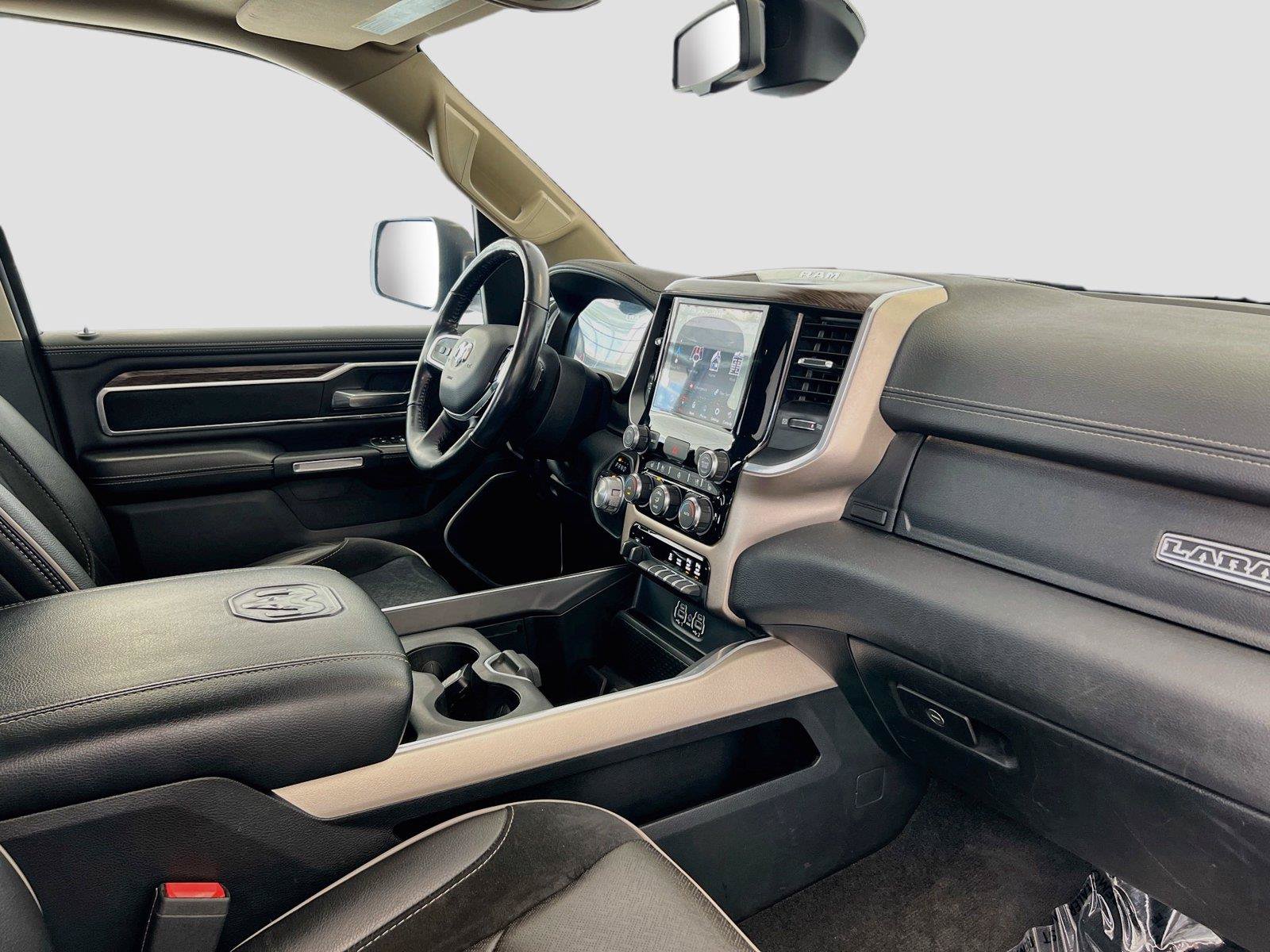 Used 2020 RAM 1500 Laramie AWD/4WD image 28