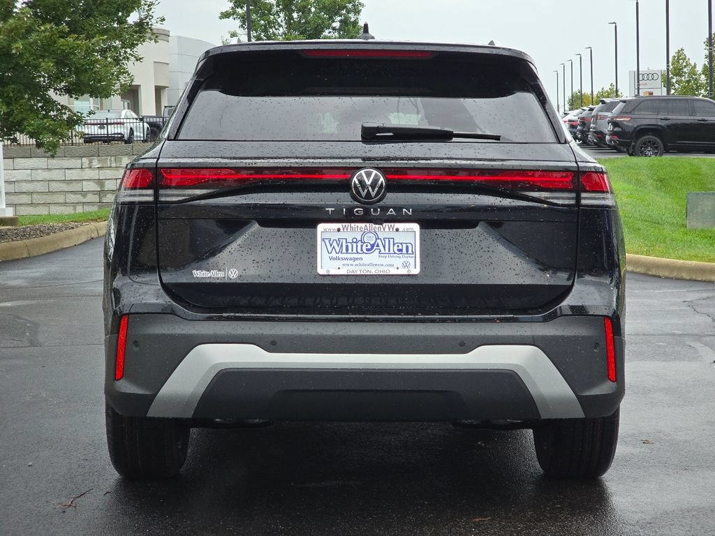 New 2026 Volkswagen Tiguan S FWD image 9