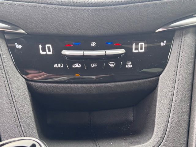 New 2026 Cadillac XT5 Luxury image 28