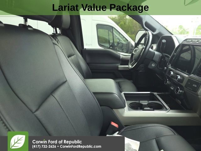 Used 2022 Ford F350 Lariat w/ Chrome Package image 7