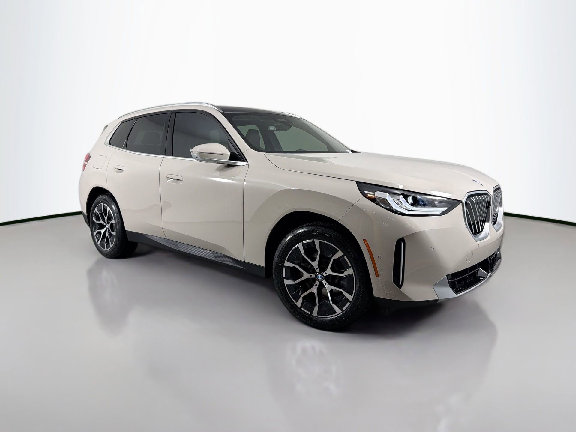 New 2026 BMW X3 xDrive30 w/ Premium Package image 3