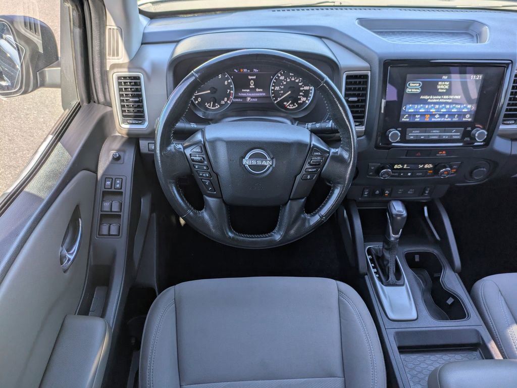 Used 2022 Nissan Frontier SV image 15