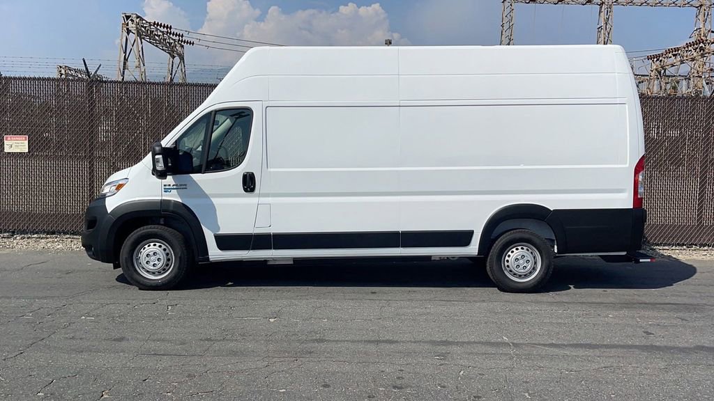 New 2024 RAM ProMaster 3500 w/ Delivery Van Package image 6
