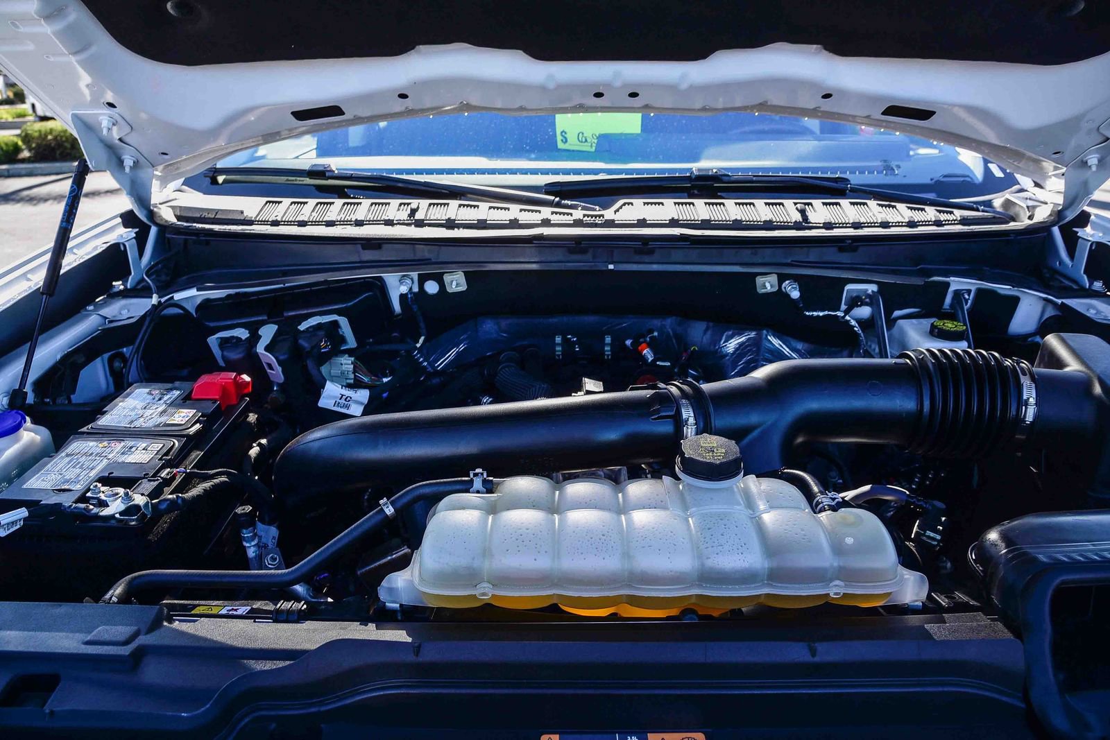 Used 2025 Ford Expedition Active image 25