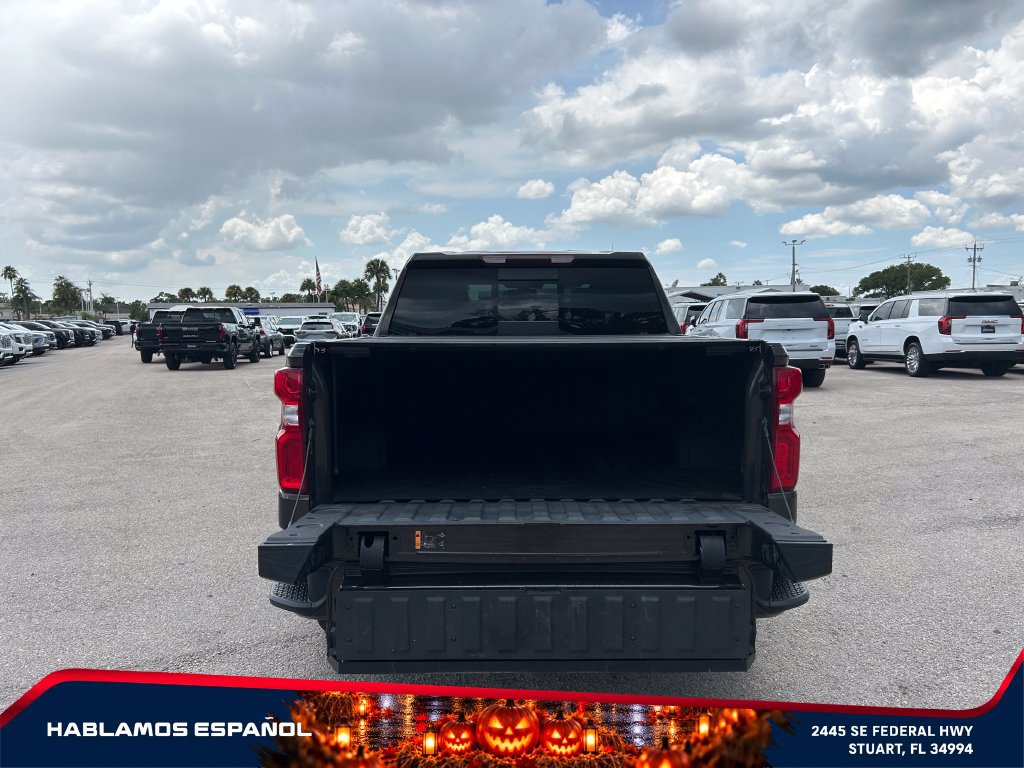 Used 2021 Chevrolet Silverado 1500 High Country RWD image 10