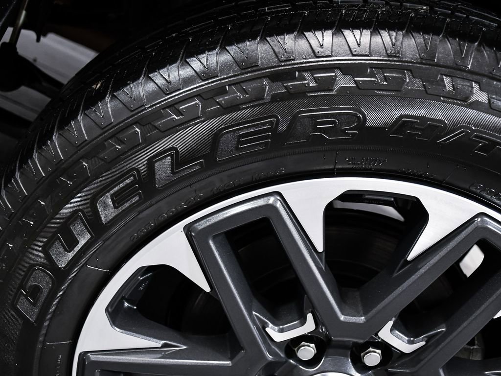 Used 2024 Toyota Tundra Limited w/ Power Package image 90