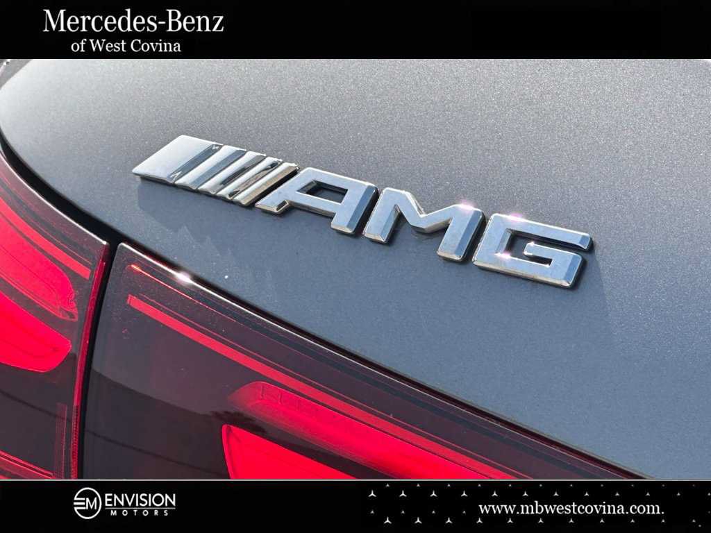 New 2025 Mercedes-Benz GLA 35 AMG 4MATIC image 12