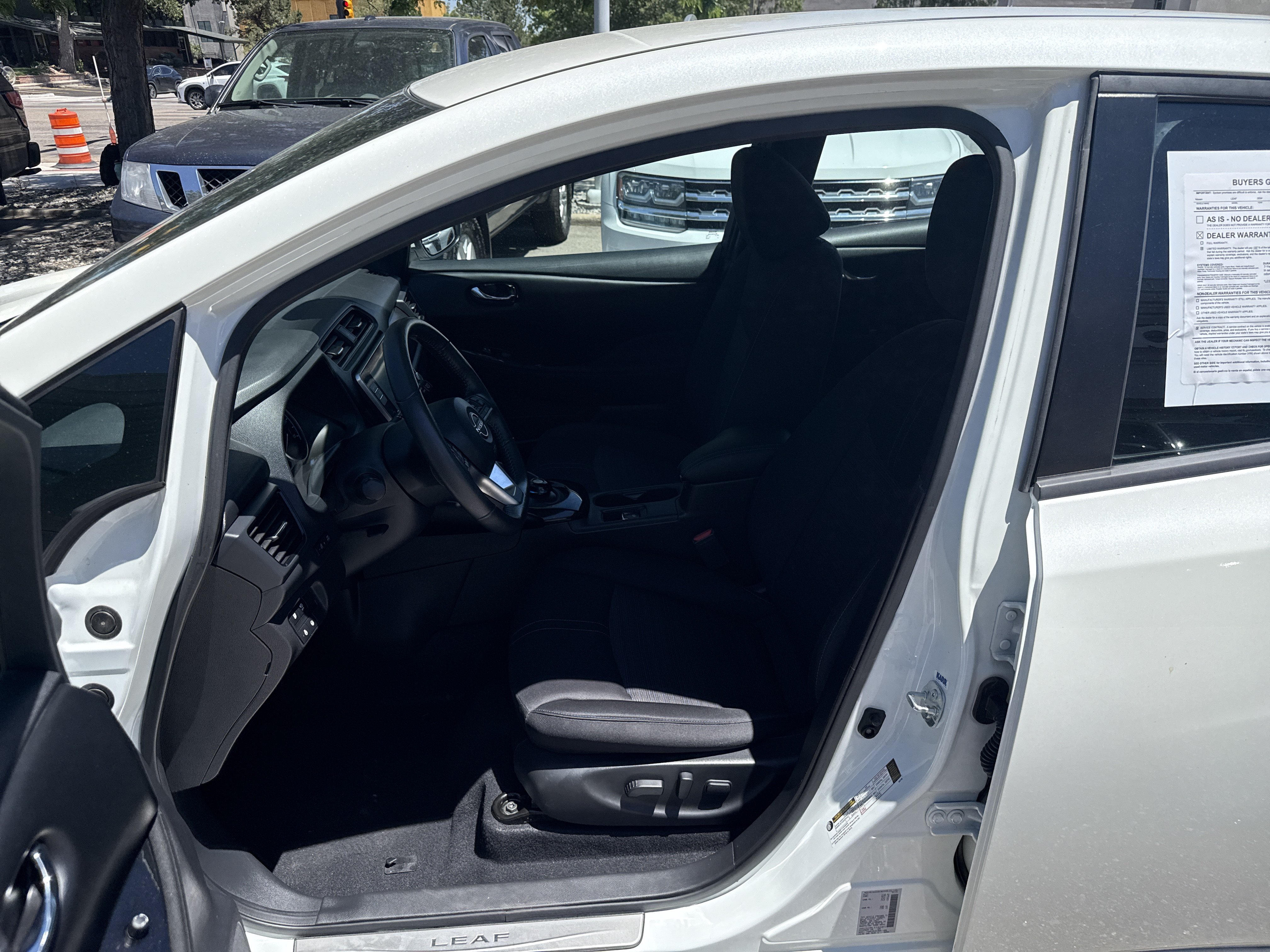 Certified 2024 Nissan Leaf SV Plus FWD image 14