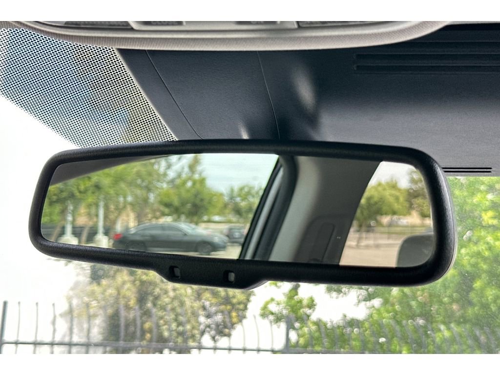 Used 2022 Honda CR-V Touring image 25