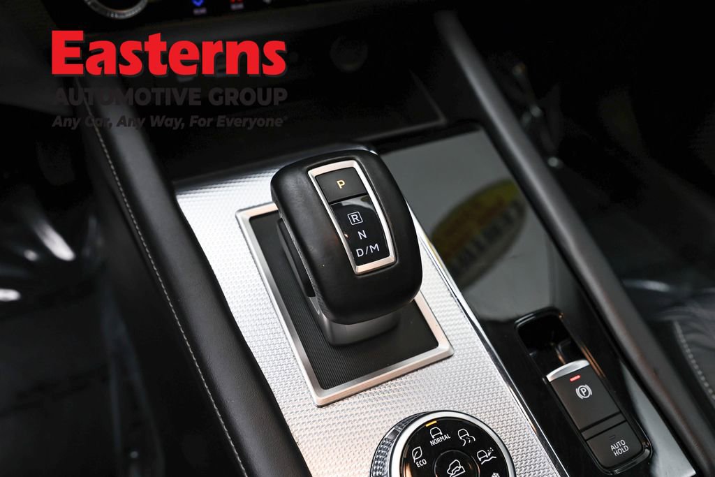 Used 2022 Mitsubishi Outlander SEL image 13