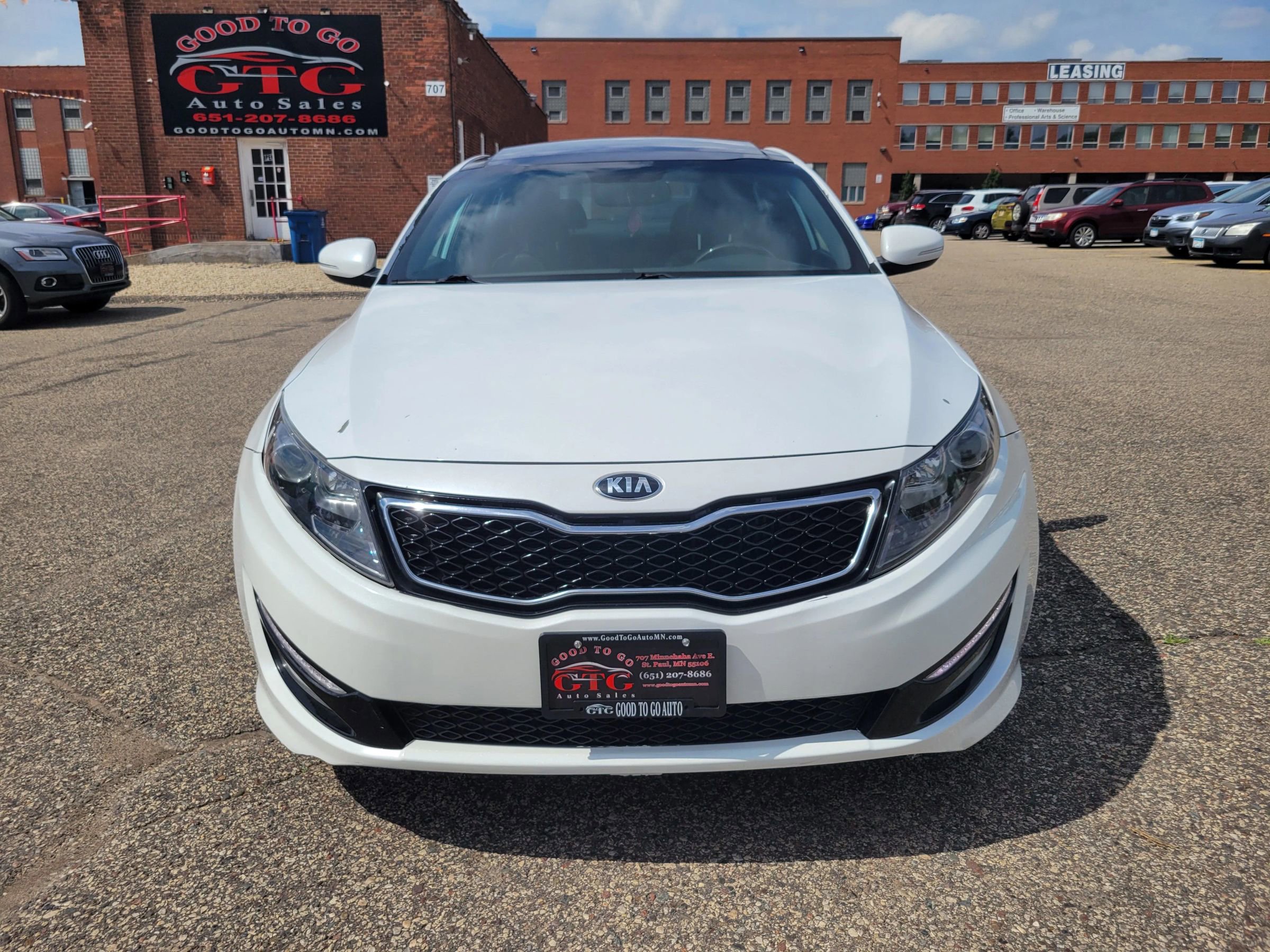 Used 2013 Kia Optima SX w/ Limited Pkg FWD image 9